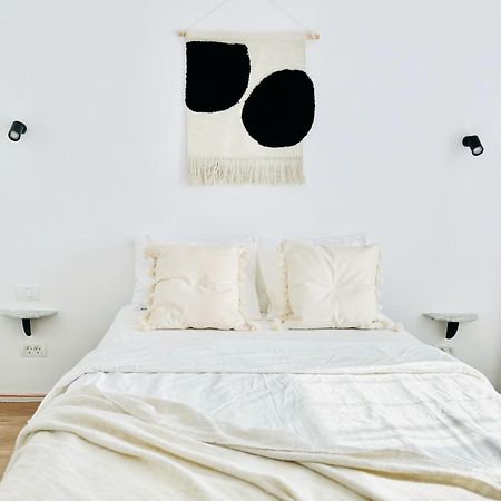 부쿠레슈티 Urban Parkside Retreat Cozy 2-Bed Ap By Metro 아파트 외부 사진