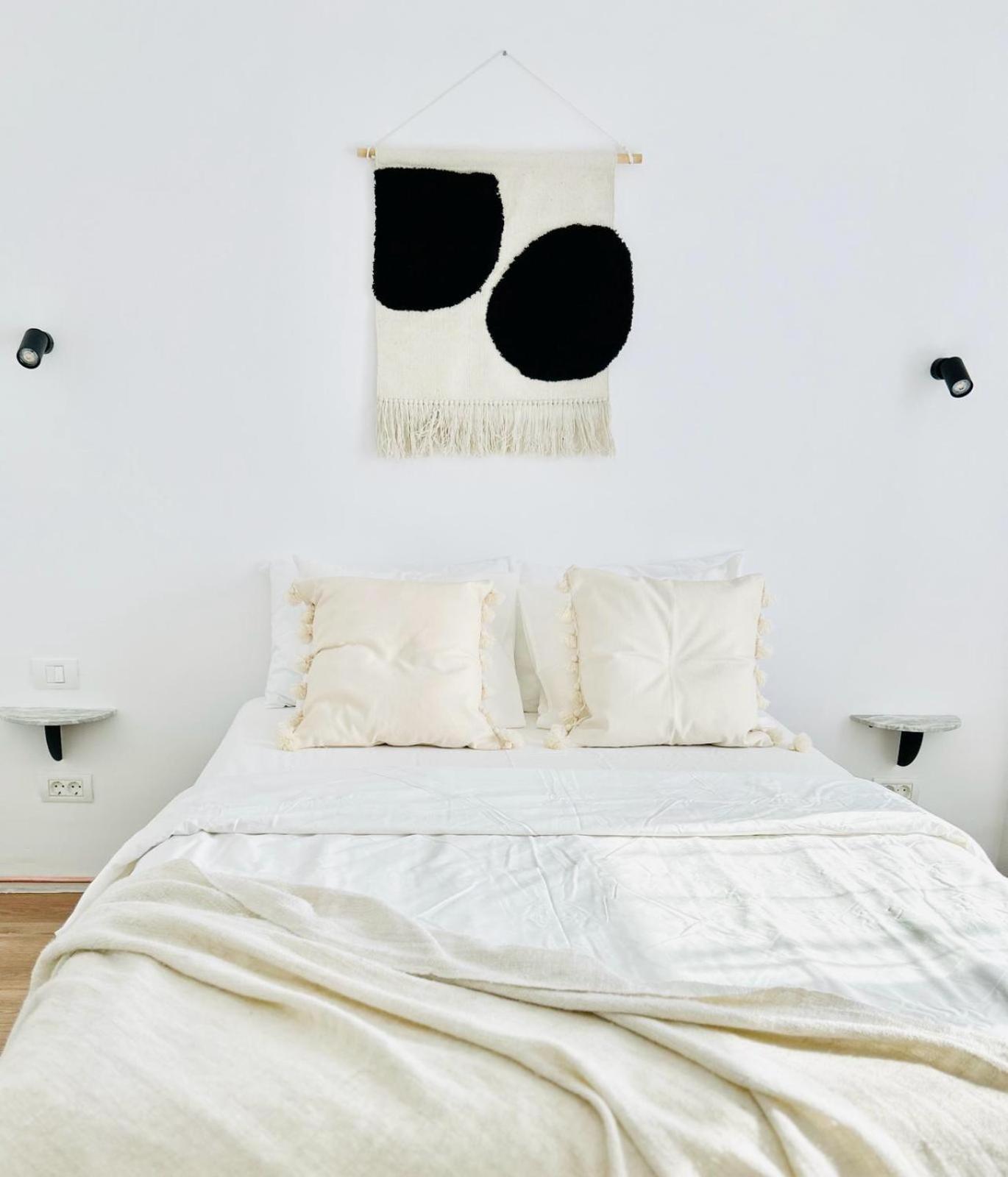 부쿠레슈티 Urban Parkside Retreat Cozy 2-Bed Ap By Metro 아파트 외부 사진